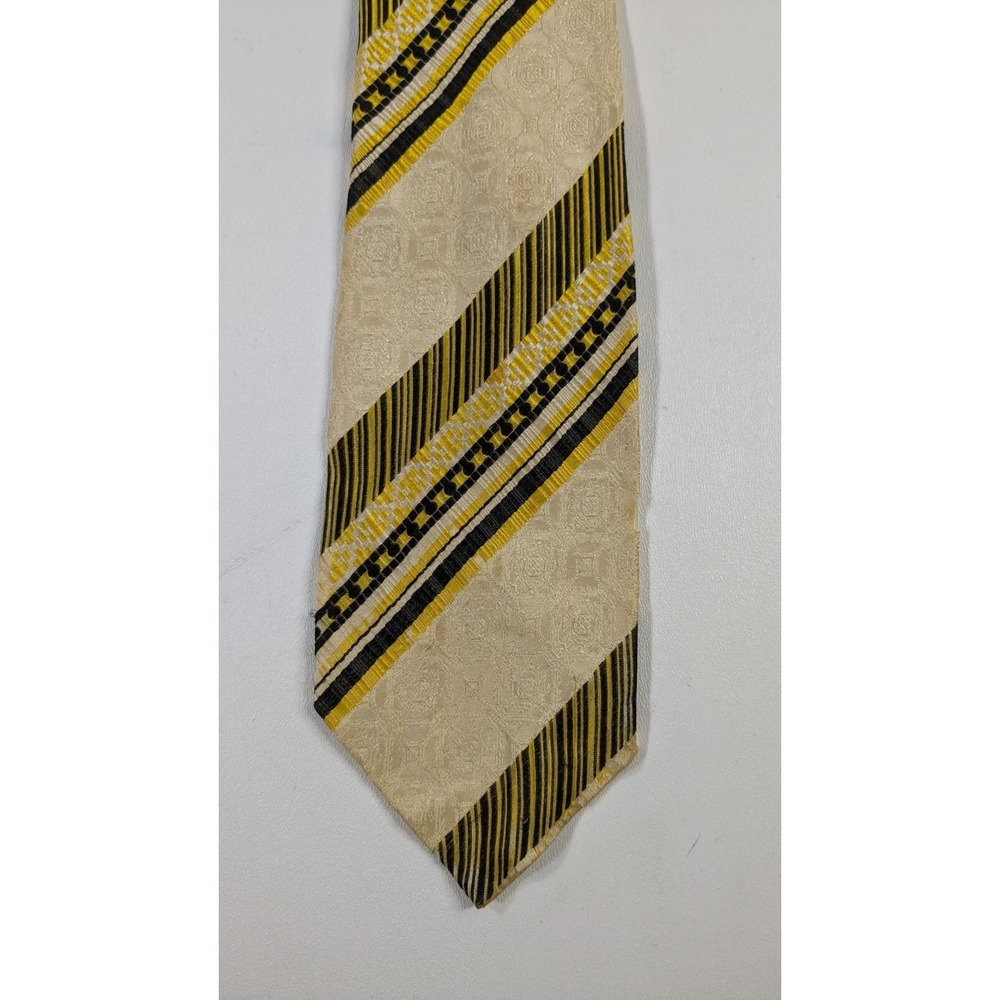 Lot of 10 Vintage Designer Ties Silk and Polyester, Striped, paisley, Gothic - Picture 2 of 16